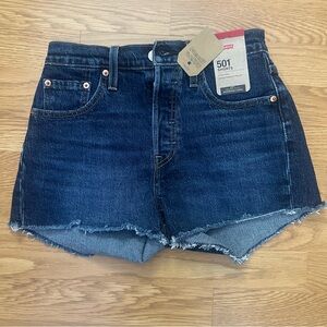 NWT Levi’s 501 jean shorts dark wash